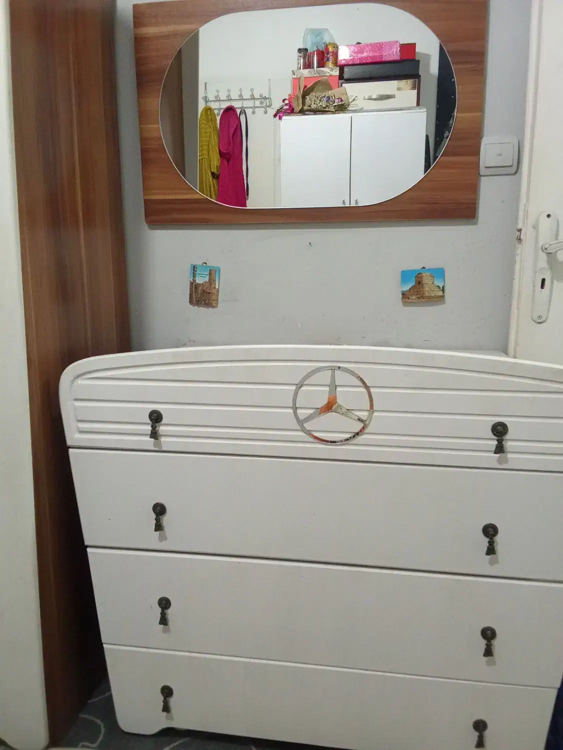 کمد و دراور درحدنو|جاکفشی، کمد، دراور|ری, دولت‌آباد|دیوار