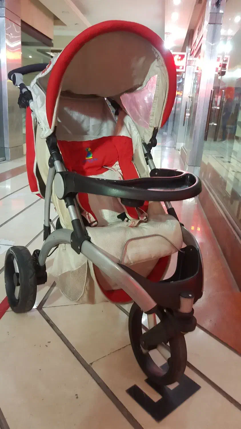 کالسکه پیرگاردین با کریر و صندلی کودک و گهواره|کالسکه و لوازم جانبی|شیراز, ارم|دیوار