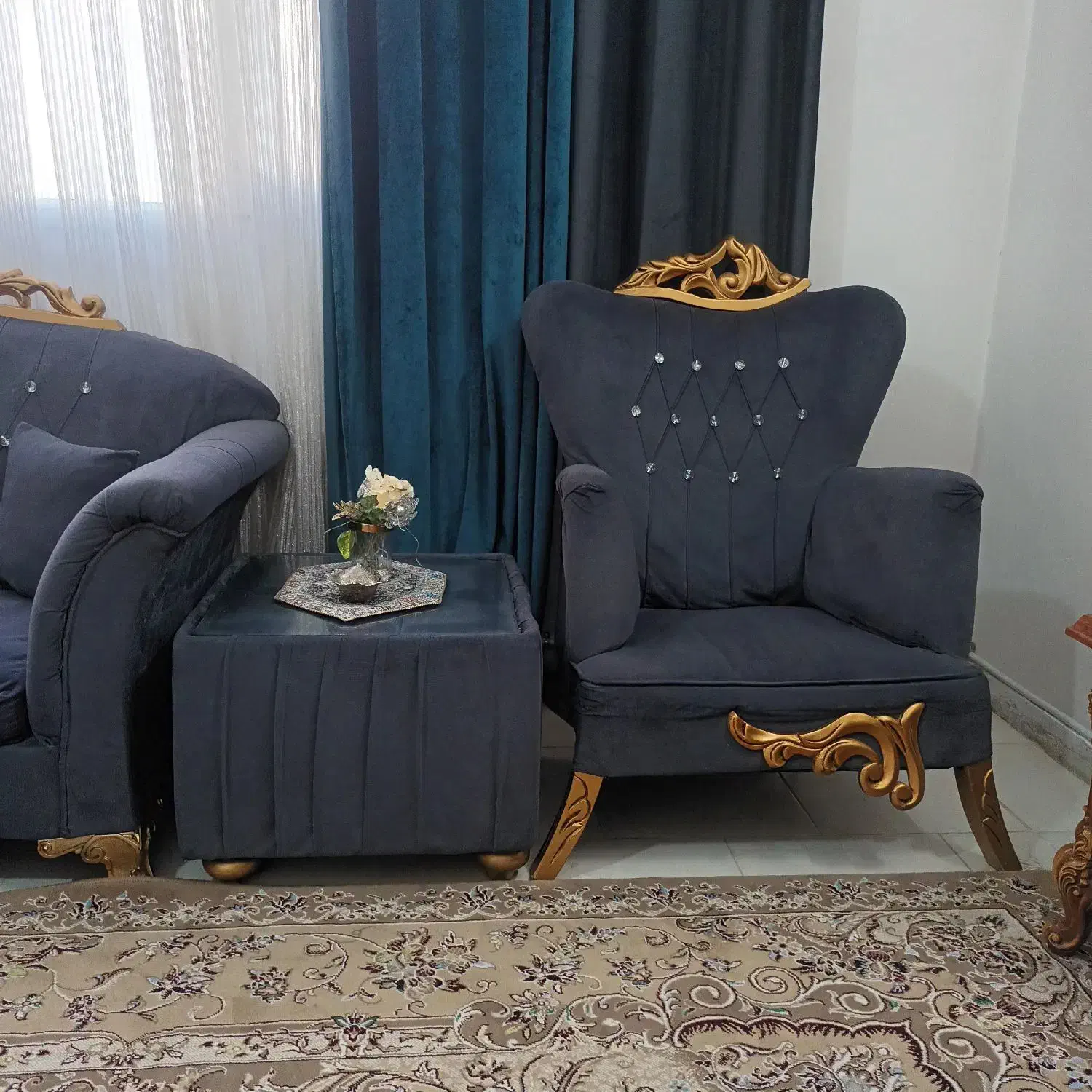 مبل|مبلمان خانگی و میز عسلی|گلبهار, شهر جدید گلبهار|دیوار