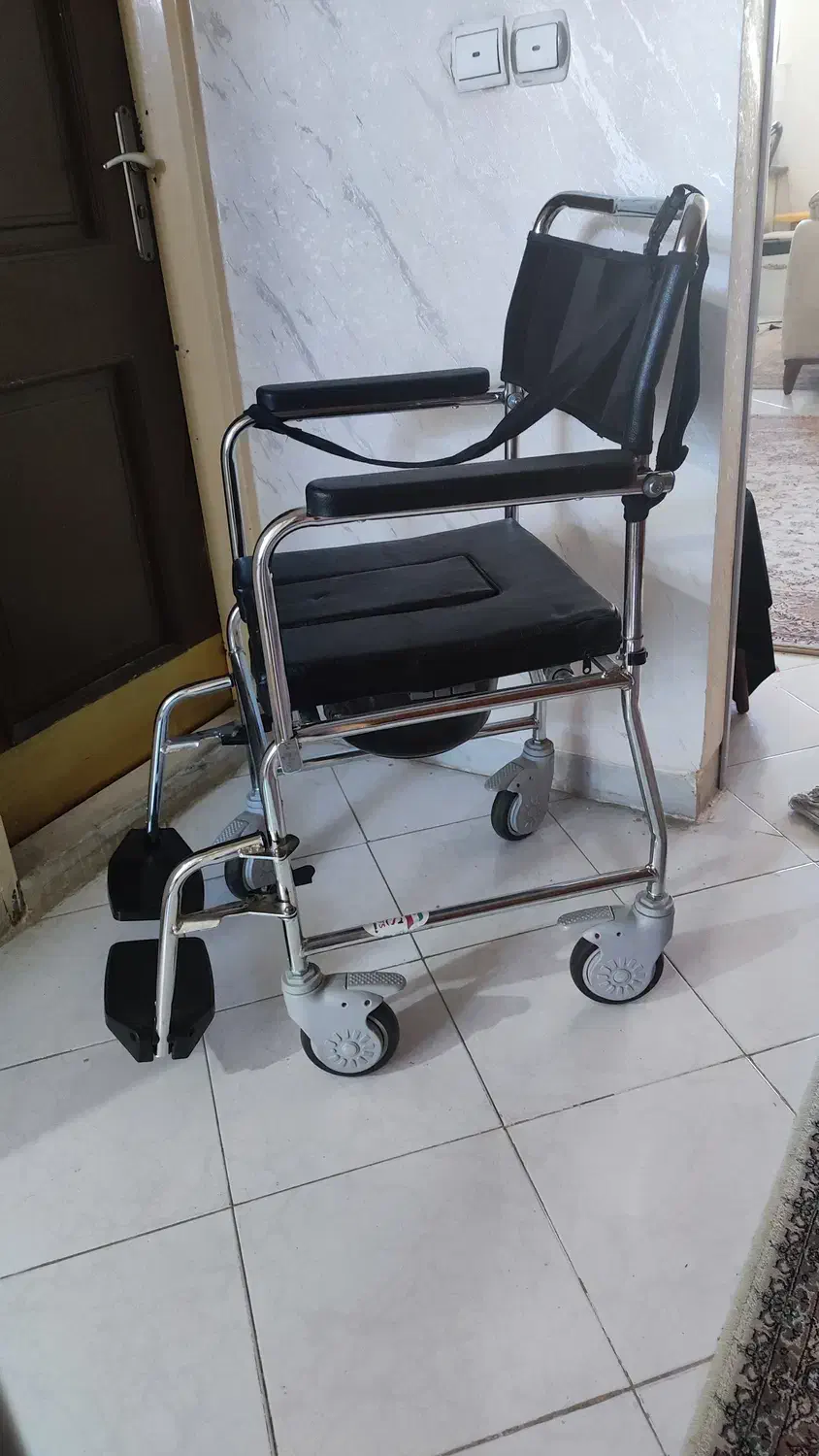 ویلچر حمامی  سالم در حدنو|آرایشی، بهداشتی، درمانی|اصفهان, سپاهان‌شهر|دیوار