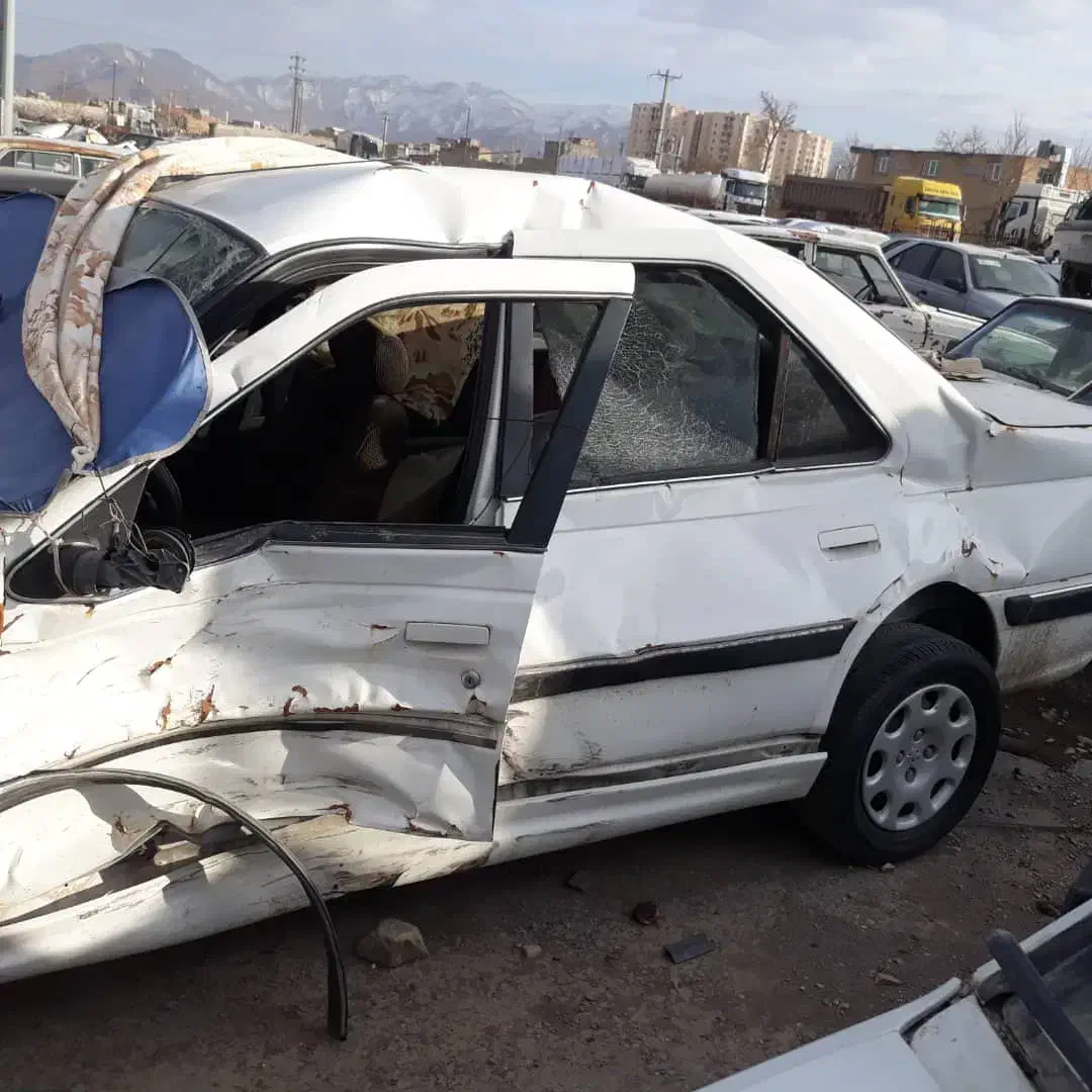 پارس تصادفی مدل 87|خودرو سواری و وانت|گلپایگان, |دیوار