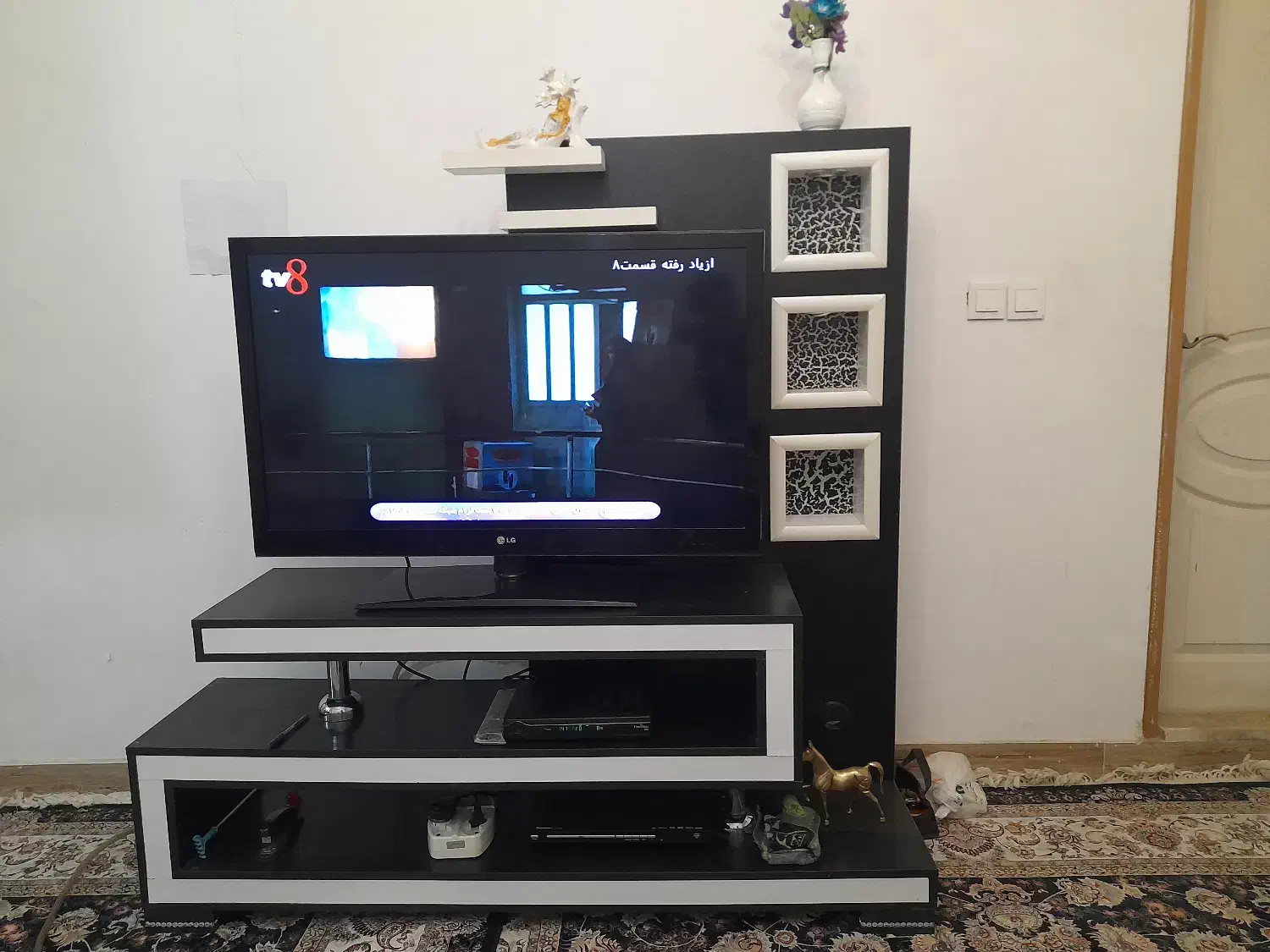 میز تلویزیون در حد نو و سالم|میز تلویزیون|تهران, آسمان|دیوار