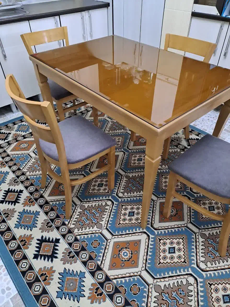 میز نهار خوری|میز و صندلی غذاخوری|بجنورد, |دیوار