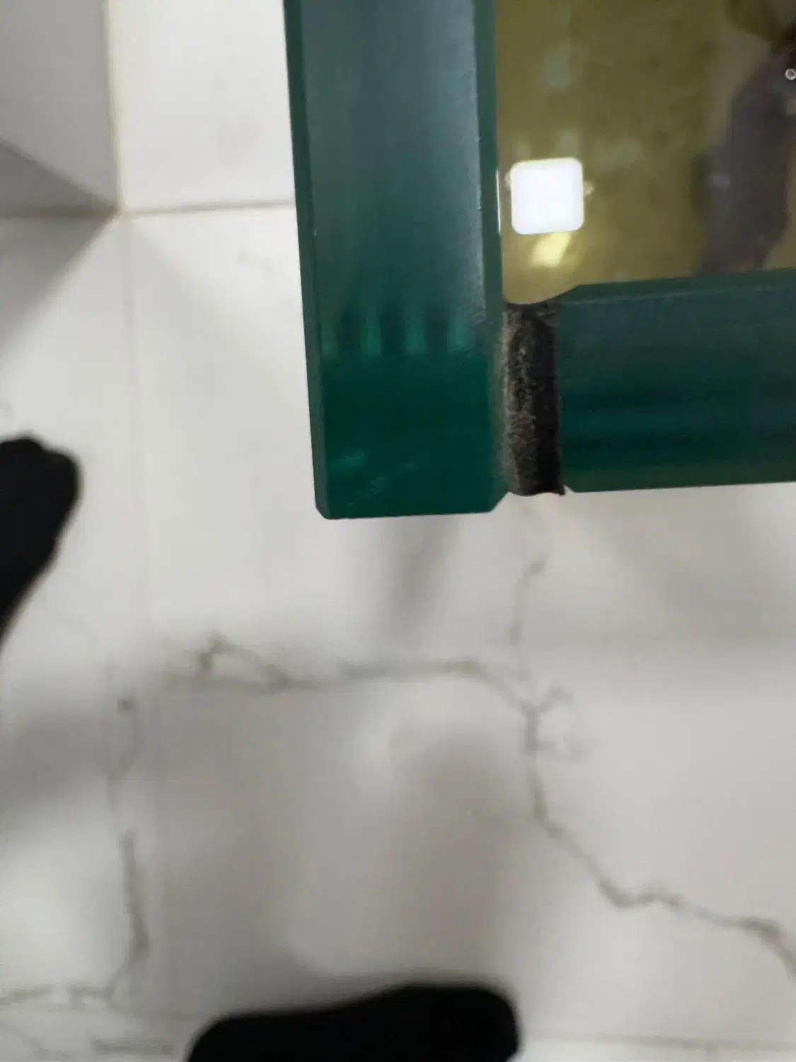 آکواریوم با تمام لوازم|ماهی|سراب, |دیوار