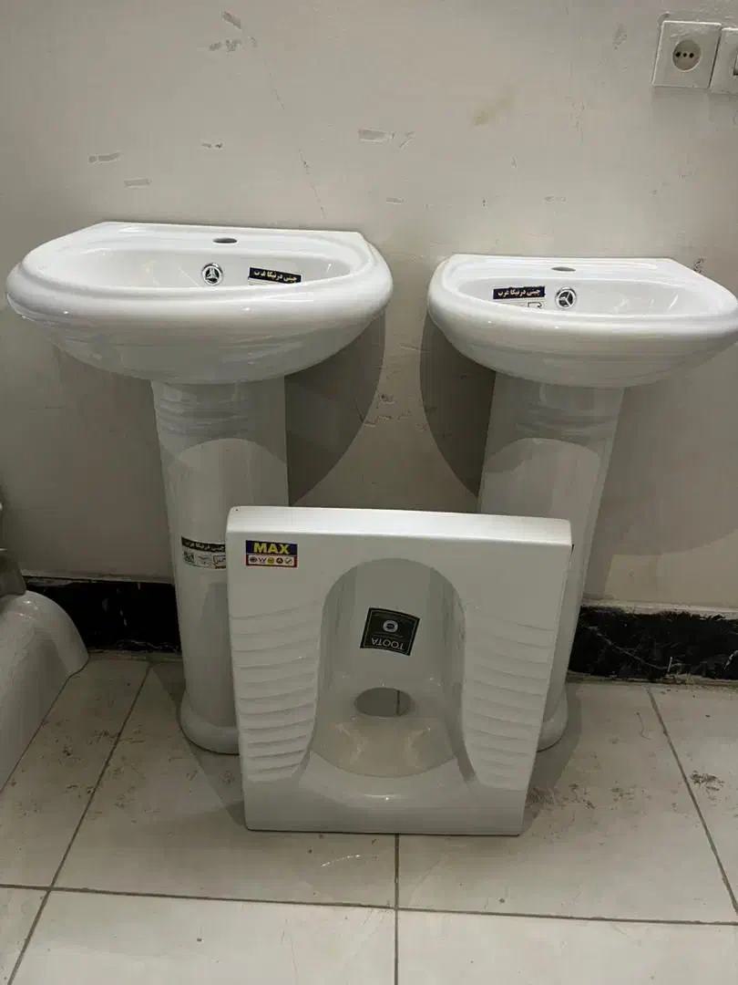 فلاش تانک و چینی بهداشتی به قیمت کارخانه|لوازم سرویس بهداشتی|خمین, |دیوار