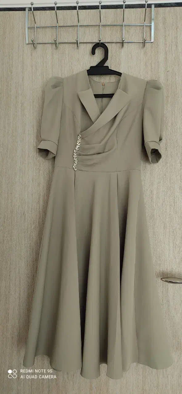 لباس مجلسی سایز ۴۰ کاملا نو|لباس|نورآباد, |دیوار