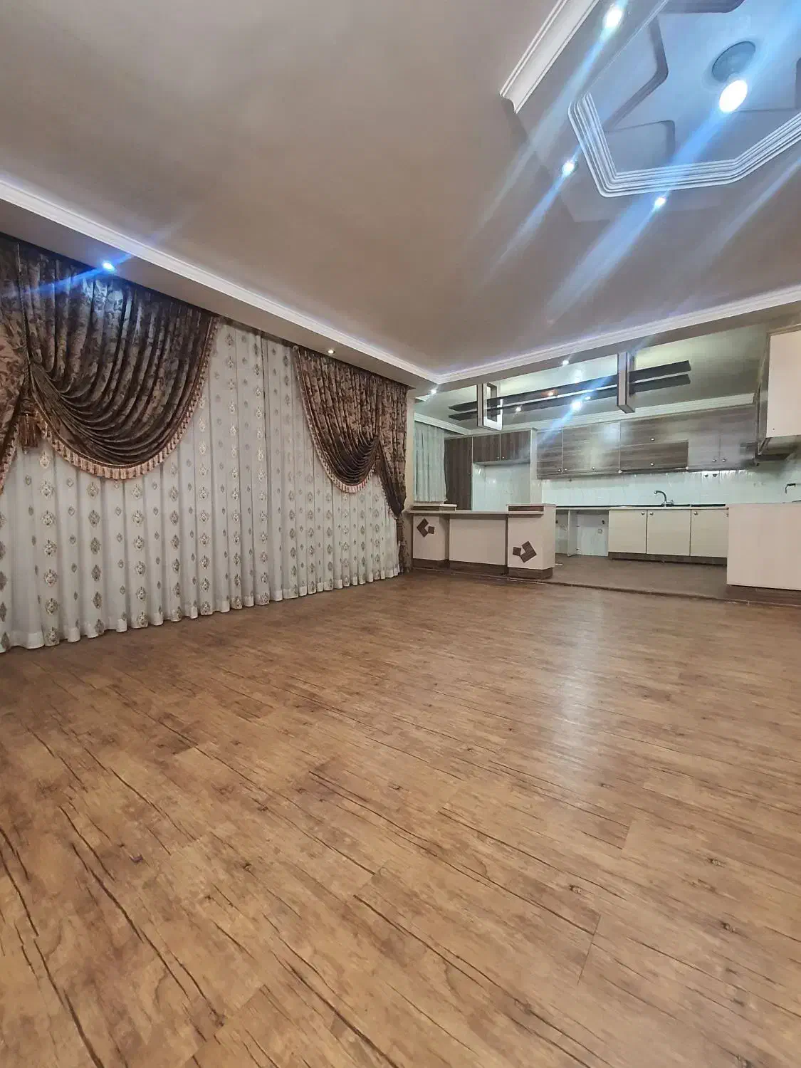 ۱۴۰ متر تک واحدی فول (امام علی)|اجارهٔ آپارتمان|شاهین‌شهر, شهرک امام علی|دیوار