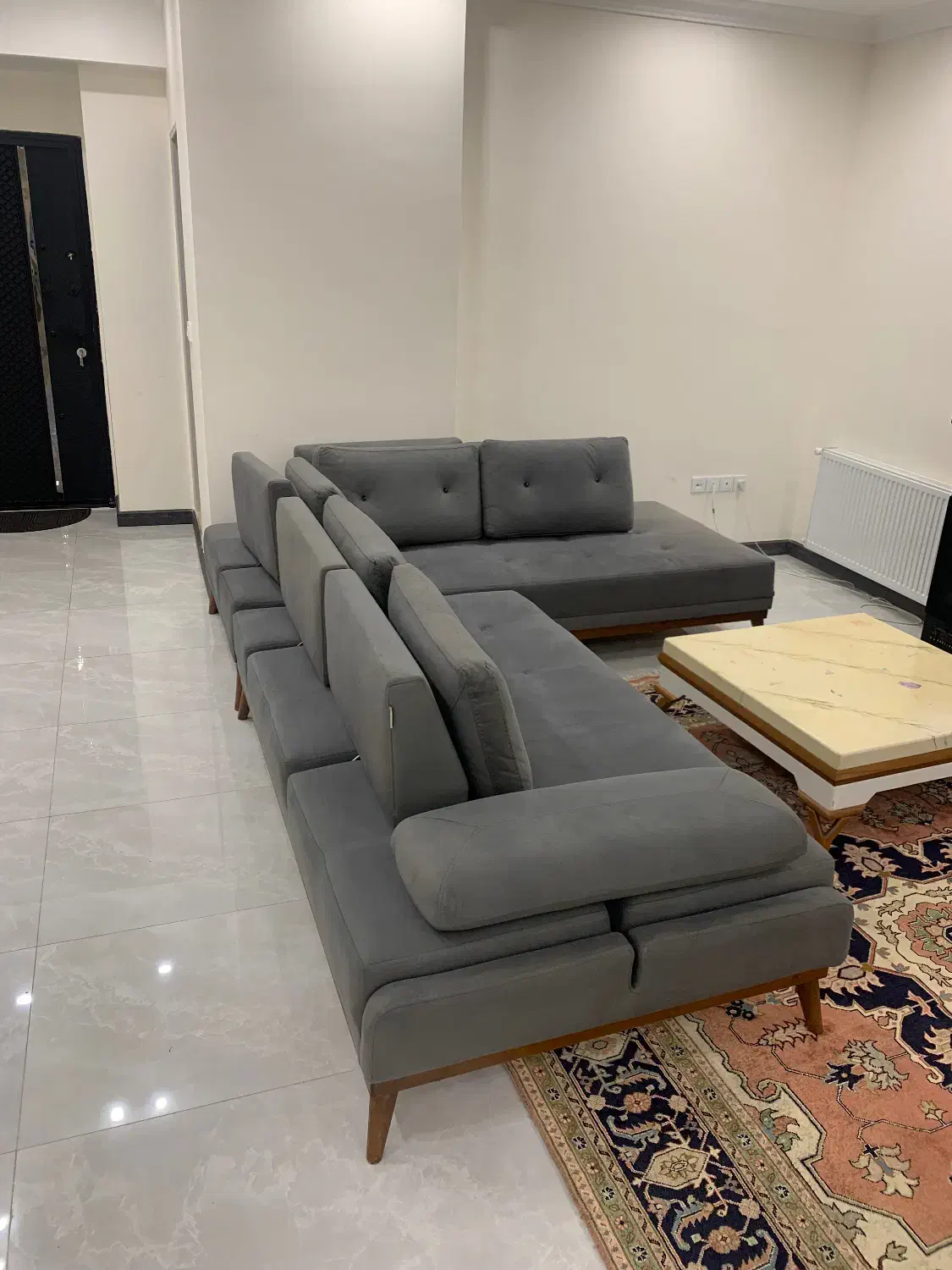 مبل ال تخت خوابشو شرکتی|مبلمان خانگی و میز عسلی|رشت, شالکو|دیوار