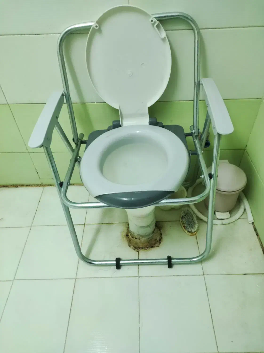 توالت فرنگی|لوازم سرویس بهداشتی|اراک, |دیوار