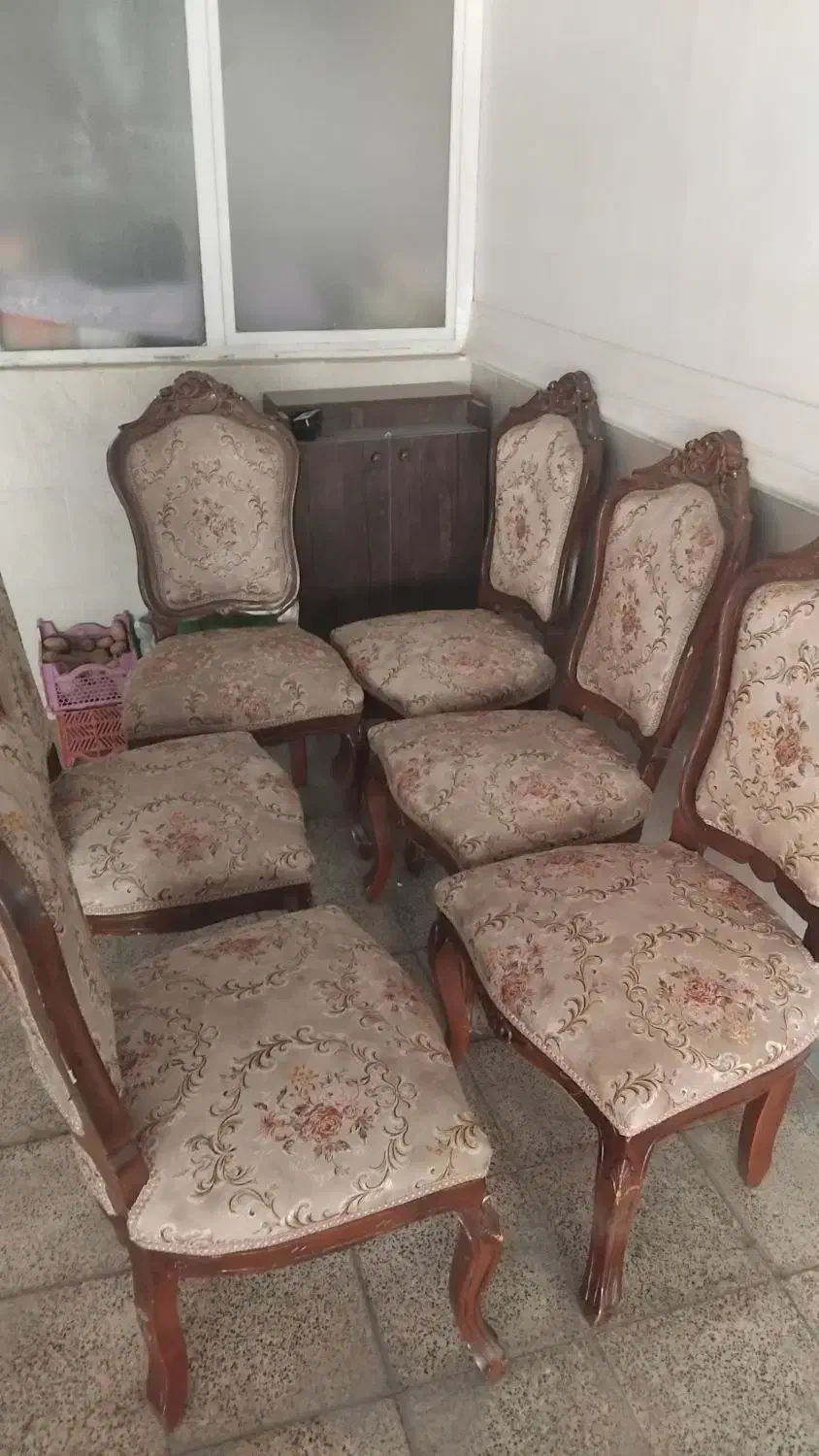 صندلی تک|میز و صندلی غذاخوری|همدان, |دیوار