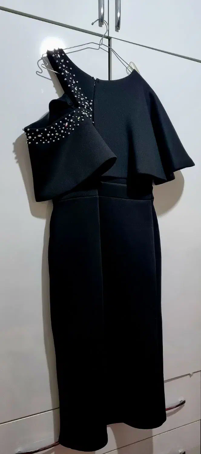 لباس مجلسی|لباس|نظرآباد, نظرآباد|دیوار