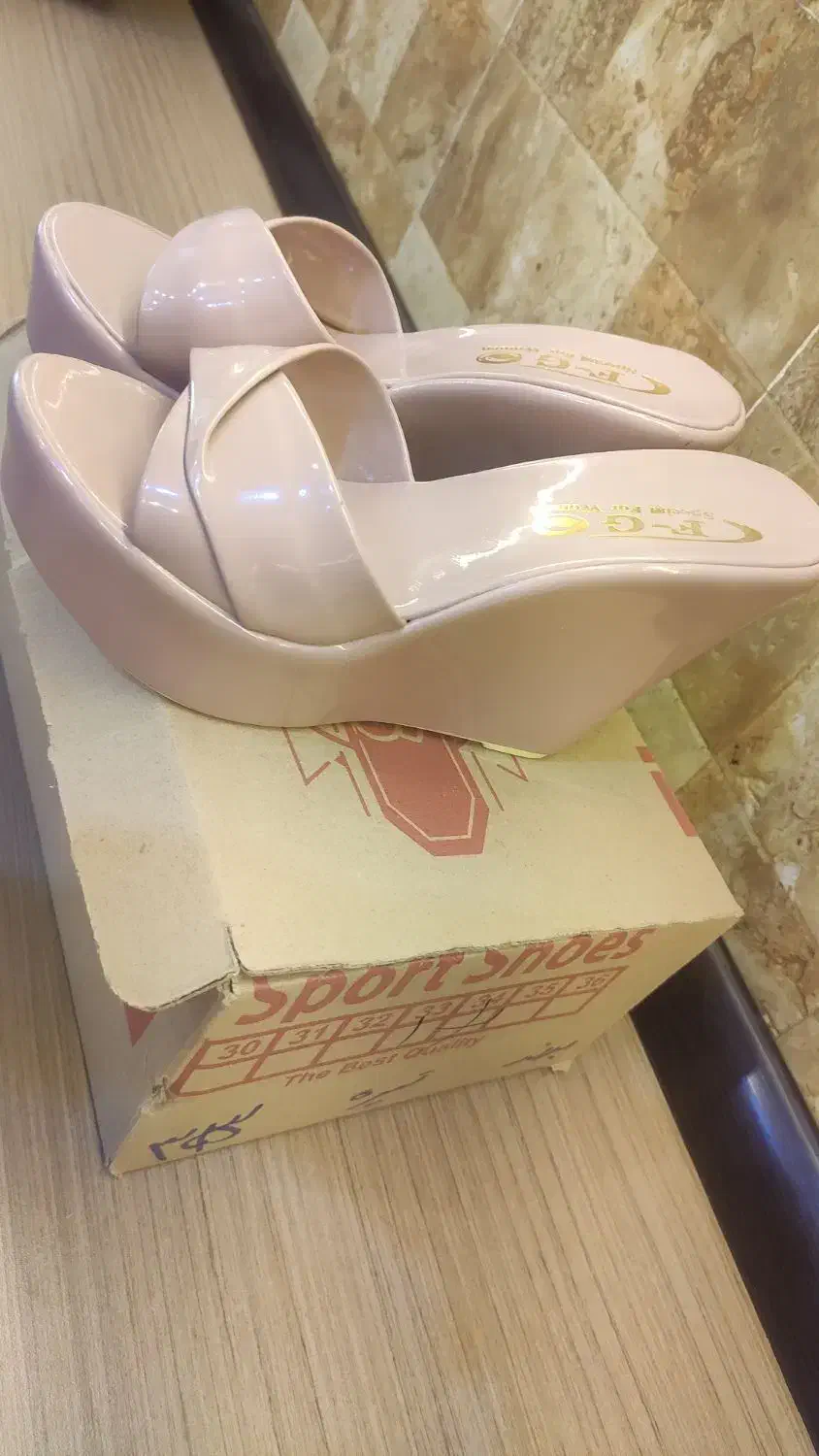 صندل دخترانه|کیف، کفش، کمربند|اصفهان, احمدآباد|دیوار