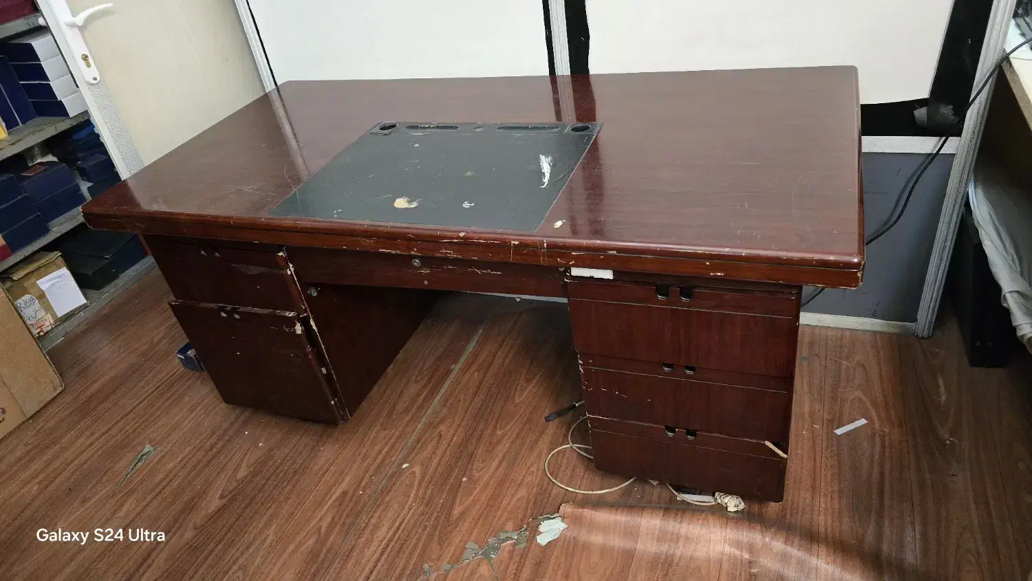 فروش فوری میز اداری|دفتر کار|تهران, بهارستان|دیوار