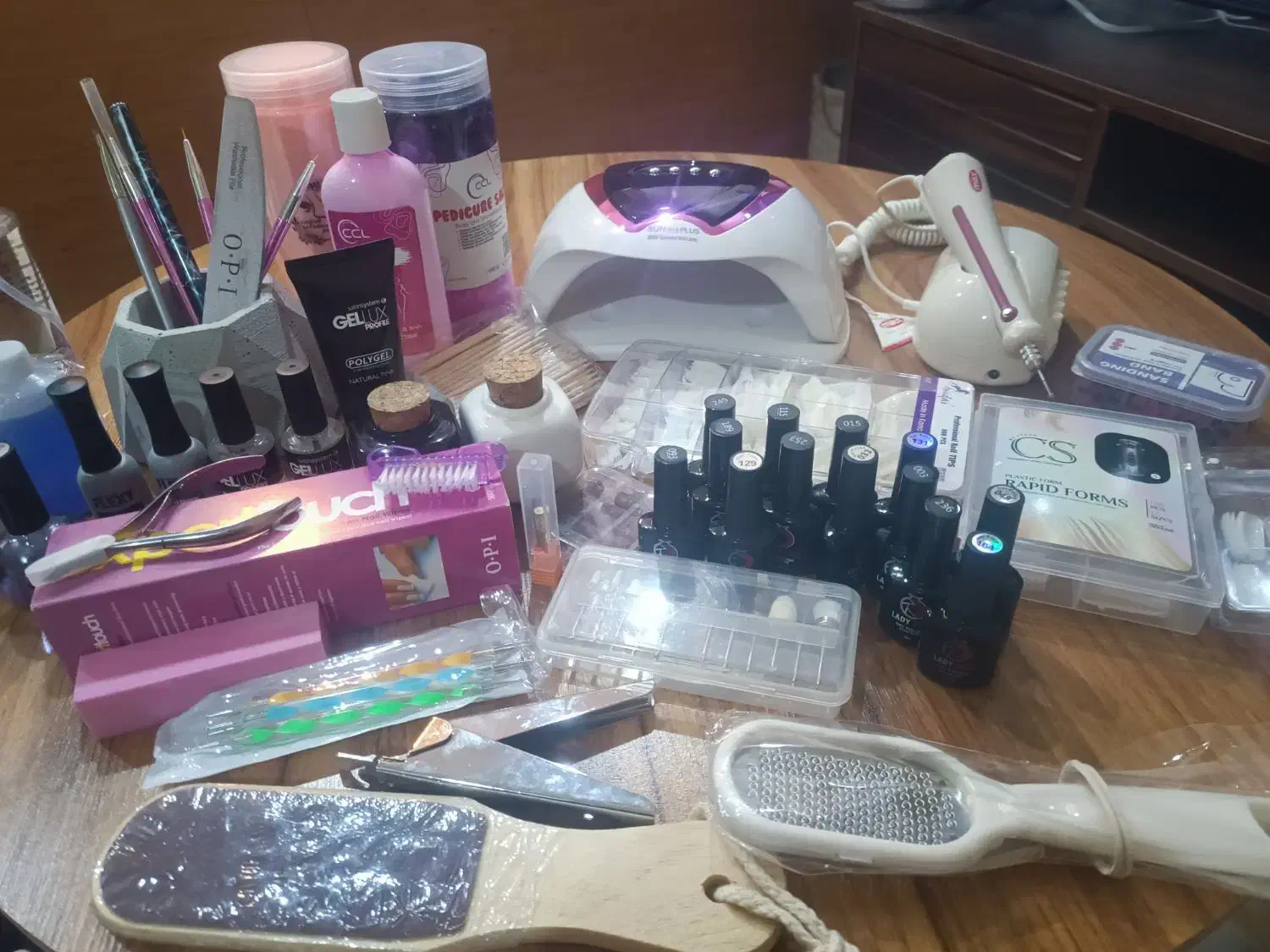 کاشت ناخن|آرایشی، بهداشتی، درمانی|تهران, گرگان|دیوار