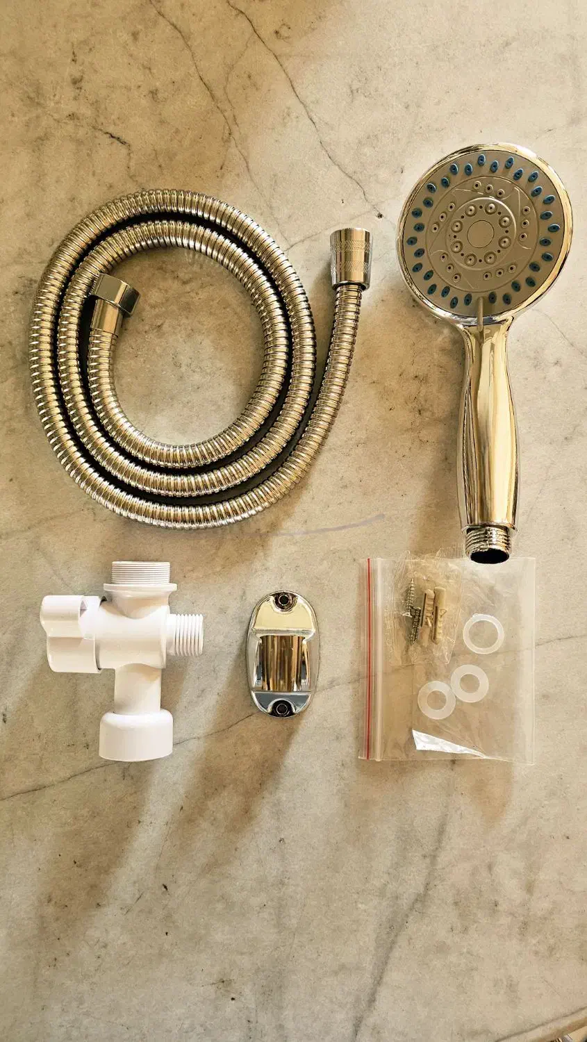 شیر آبگرمکن برقی دوش دار بدون مخزن|آبگرمکن، پکیج، شوفاژ|تهران, فلسطین (میدان انقلاب)|دیوار