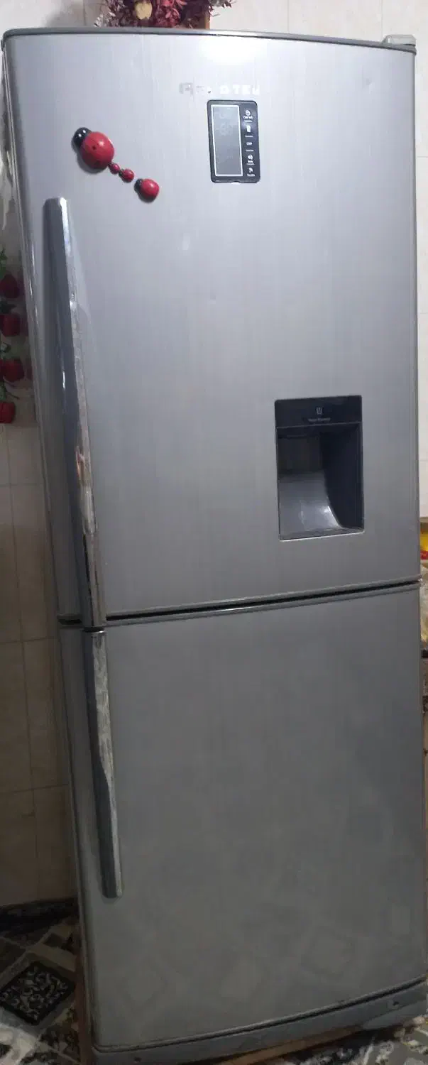 یخچال.مبل و قالی|فرش|اشکذر, |دیوار