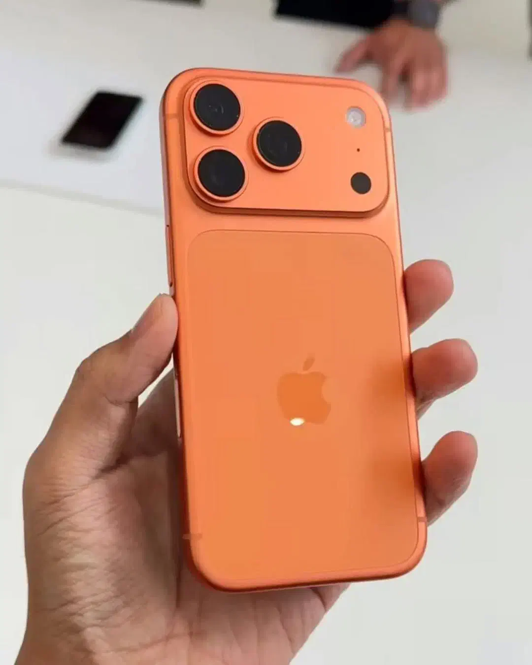 17پرو مکس|موبایل|بندرعباس, |دیوار