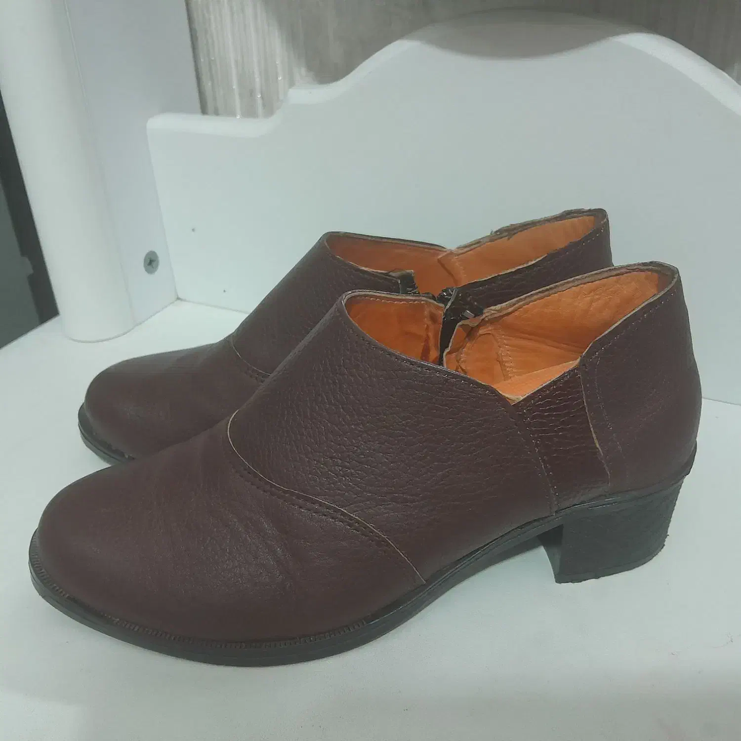 کفش سایز ۳۸.۳۹ چرم گاوی|کیف، کفش، کمربند|شهرکرد, |دیوار