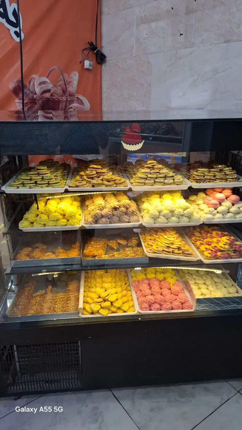 فروشنده آقا یا خانم نیازمندی|استخدام خدمات فروشگاه و رستوران|برازجان, |دیوار