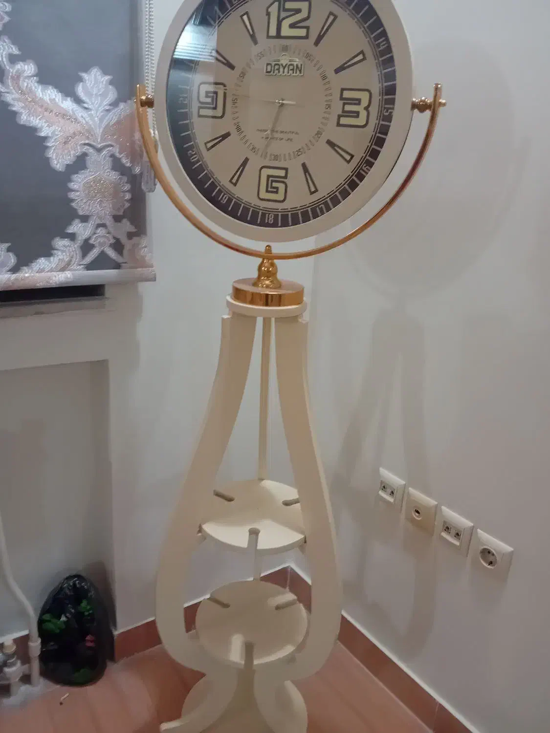 ساعت ایستاده|ساعت دیواری و تزئینی|ارومیه, |دیوار