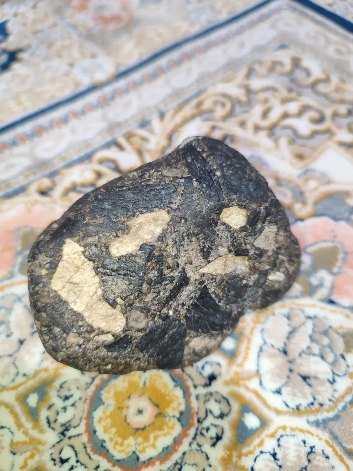 سنگ‌قیمتی‌نمونه‌ازشهاب‌سنگها|جواهرات|مشگین شهر, |دیوار