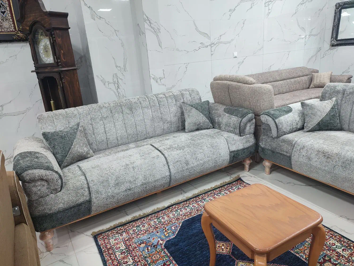 مبل راحتی ۸نفره|مبلمان خانگی و میز عسلی|زاهدان, |دیوار