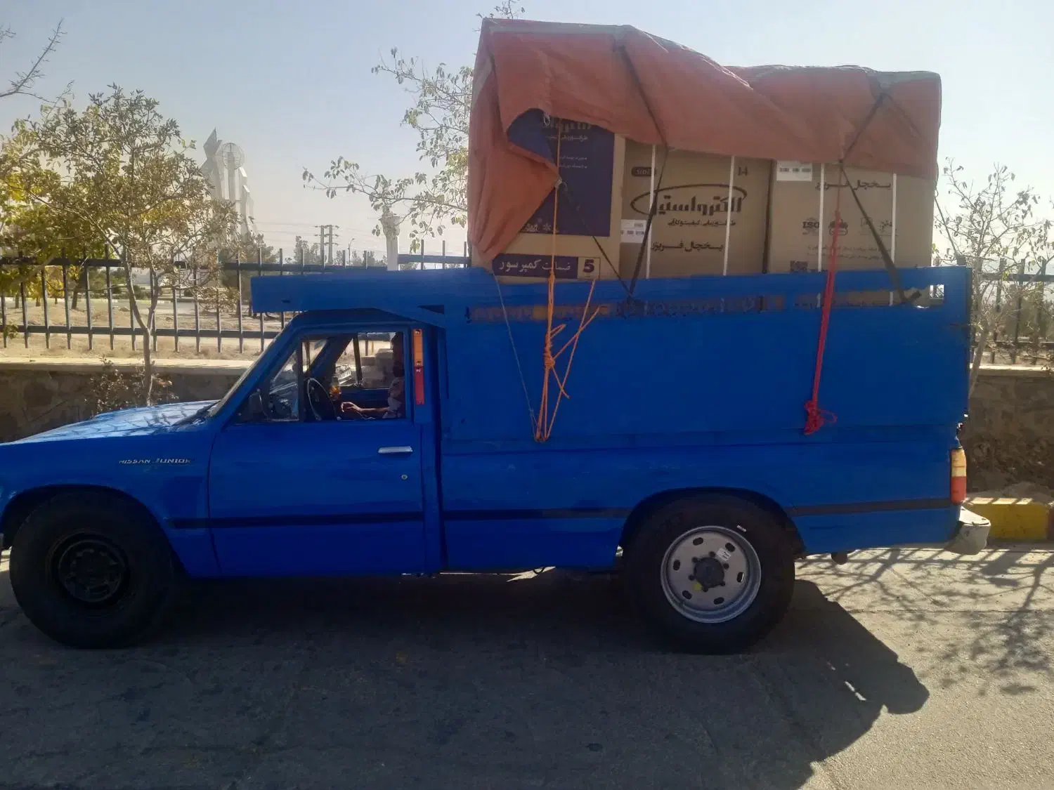 نیسان دور رنگ شاستی سلام مدل ۸۲ ثناژ پاین|خودرو سواری و وانت|سبزوار, جهاد کشاورزی|دیوار