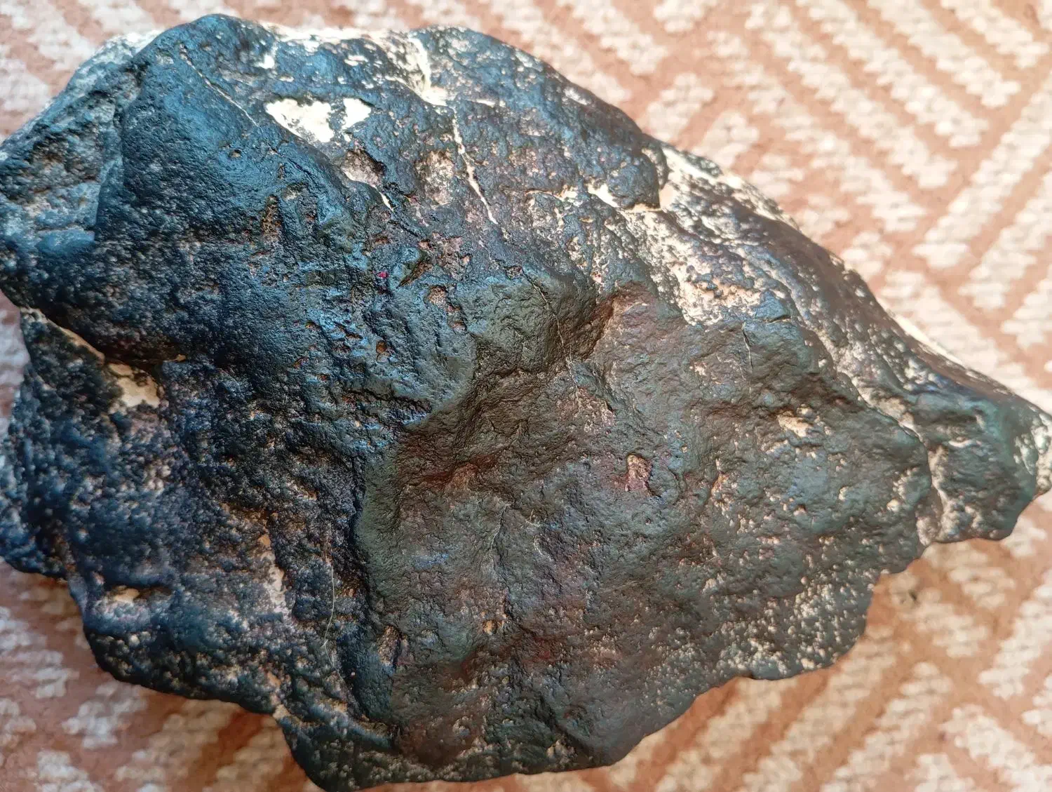 شهاب سنگ|جواهرات|برخوار, |دیوار