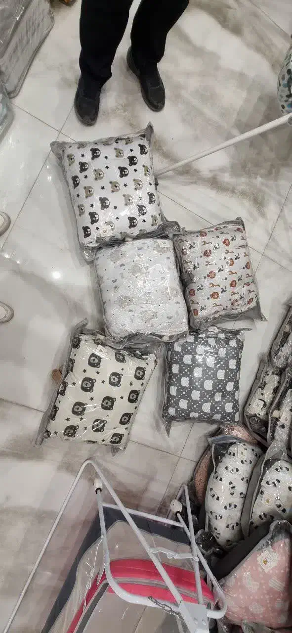 اثاث و وسایل بچه|اسباب و اثاث بچه|فلاورجان, |دیوار