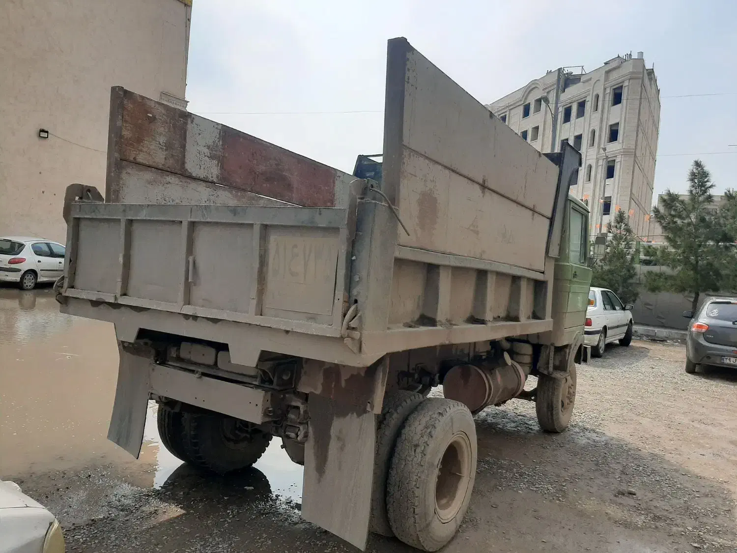خاور ۸۰۸ مدل ۱۳۵۹|خودرو سنگین|قم, انسجام|دیوار