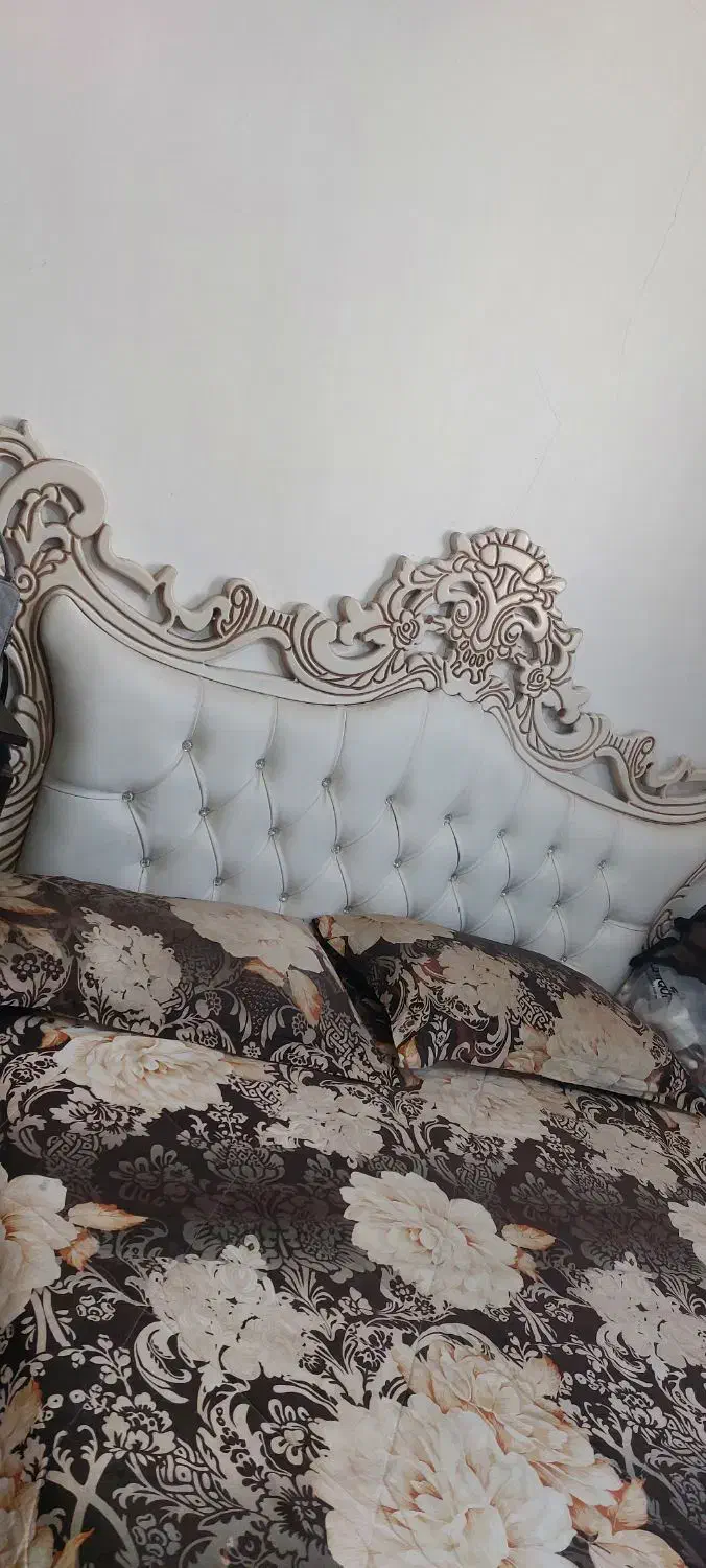 تخت و تشک آینه میزارایش وکشو|تخت و سرویس خواب|قرچک, شهرک الحدید|دیوار