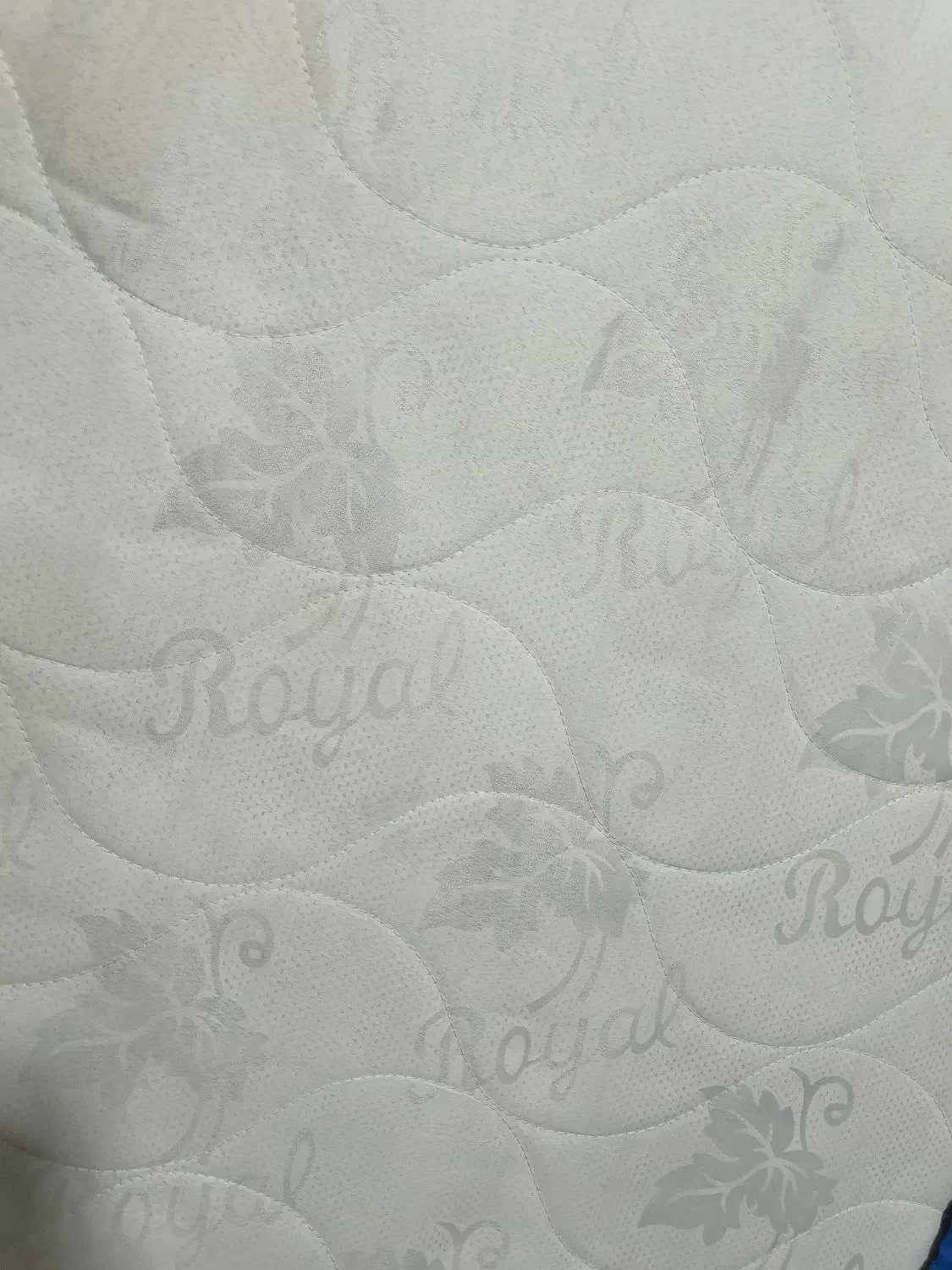 تشک نوجوان درحد نو|تشک تختخواب|بروجرد, |دیوار