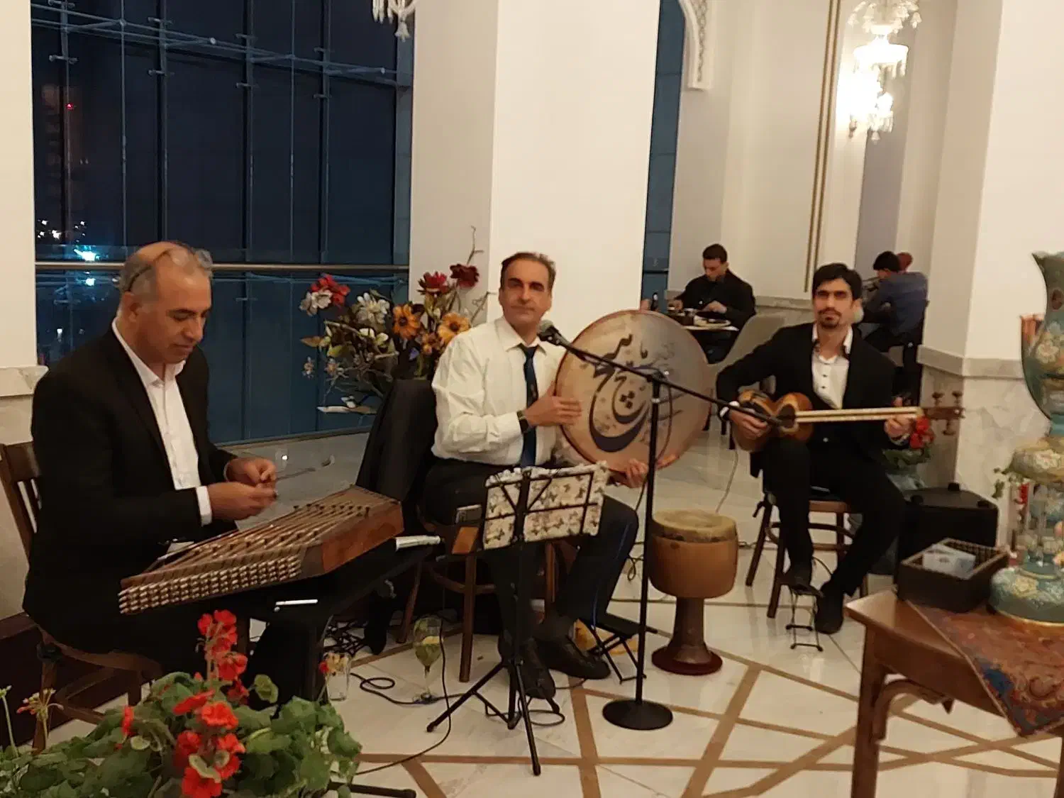 مهمونی و دورهمی وجشن|خدمات پذیرایی، مراسم|رودهن, |دیوار