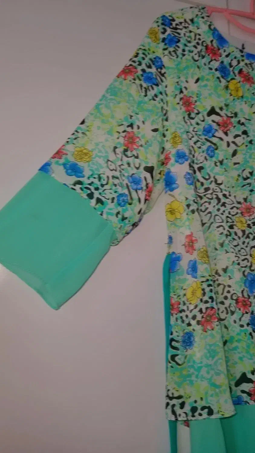 شومیز|لباس|سنگر, |دیوار