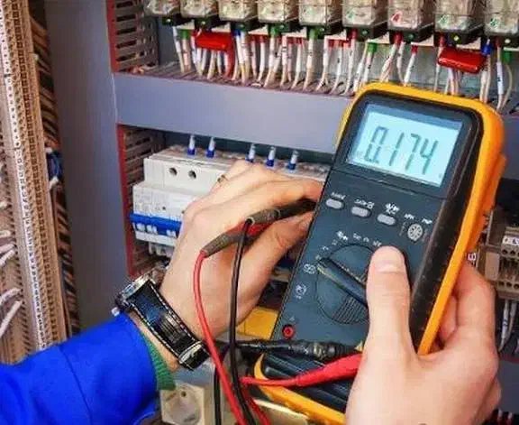 برقکار هستم سیار فوری|خدمات پیشه و مهارت|صدرا-فارس, فاز ۱|دیوار