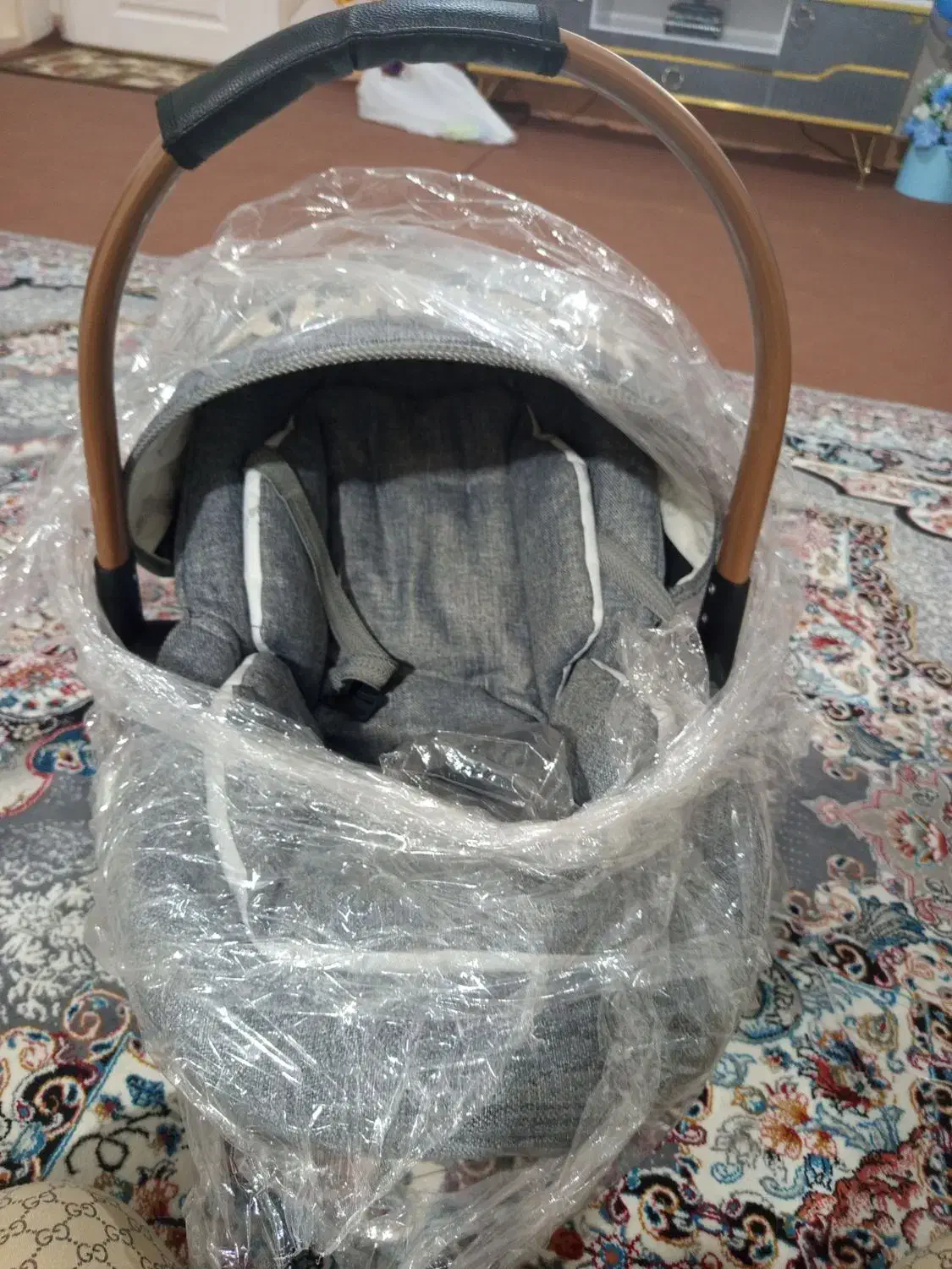 کریرپتودورپیچ نو|کالسکه و لوازم جانبی|تبریز, |دیوار