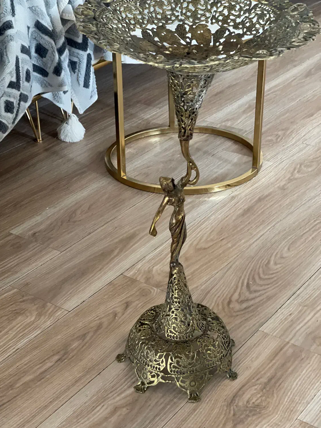 میوهخوری برنزی آنتیک|ظروف سرو و پذیرایی|تهران, چیتگر جنوبی|دیوار