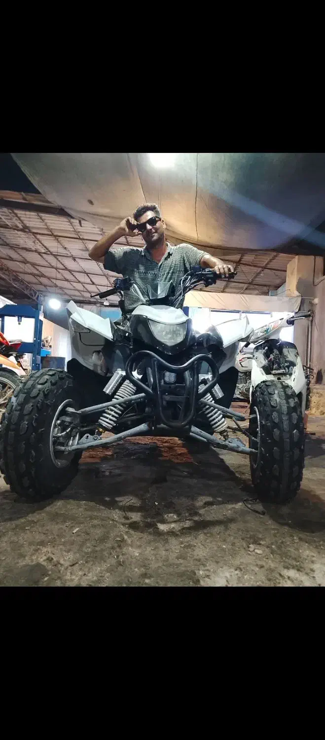 دو عدد موتور چهار چرخ  چهارصد سیسی  و دویست سیسی|موتورسیکلت|قشم, |دیوار