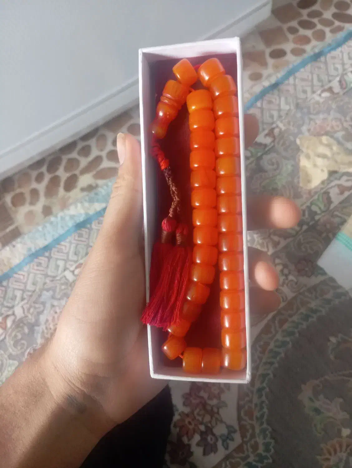 تسبیح کهربا|کلکسیون اشیاء عتیقه|نقده, |دیوار