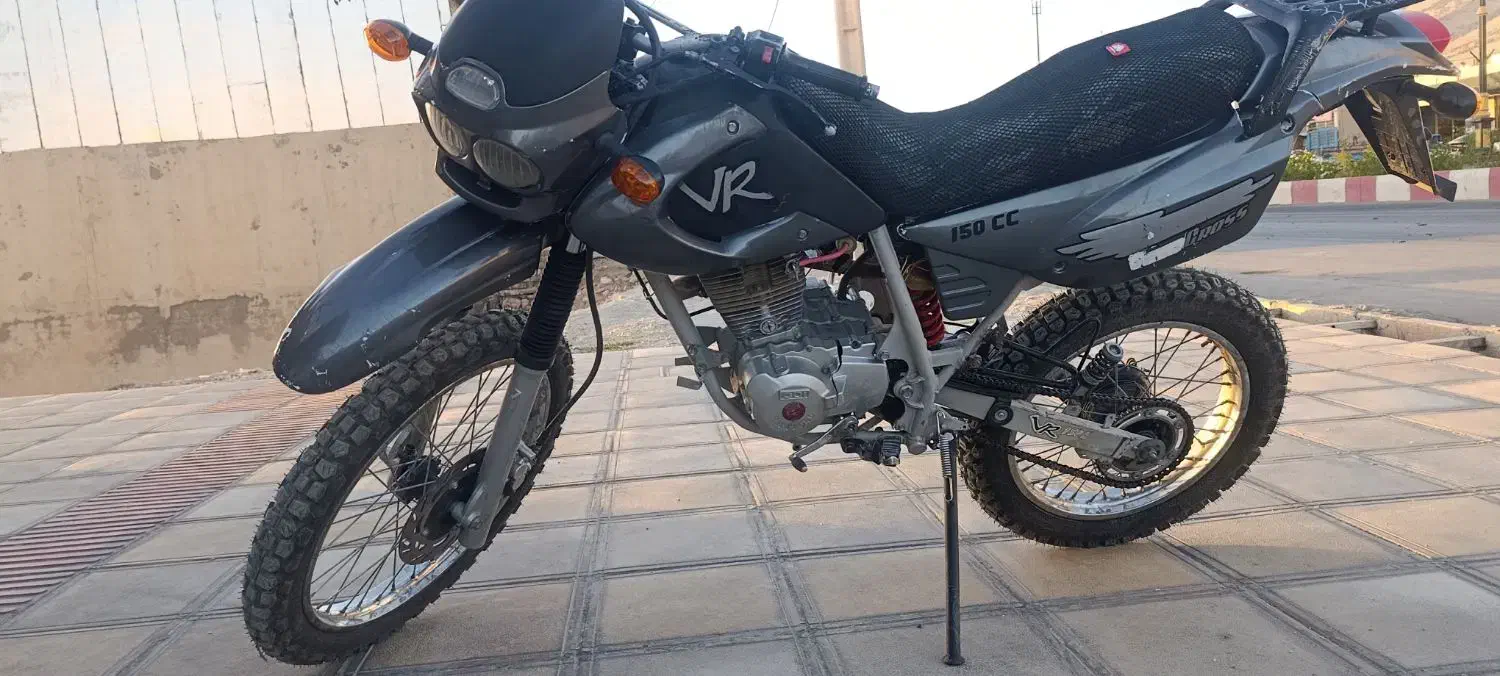 هارتفورد مزایده|موتورسیکلت|ایوان, |دیوار