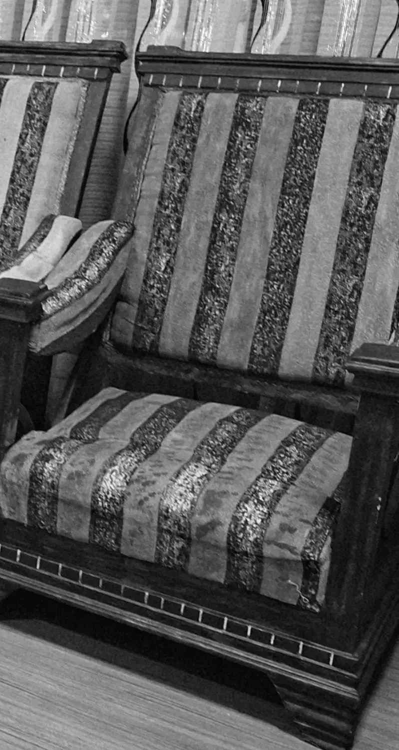 مبل|مبلمان خانگی و میز عسلی|کیش, |دیوار