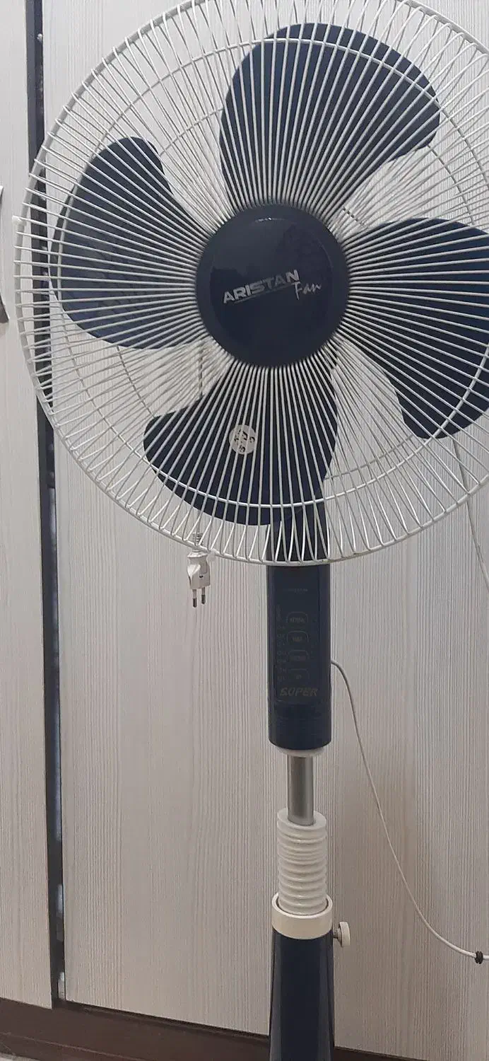 پنکه آریستان  پایه بلند|پنکه و تصفیه‌کنندهٔ هوا|قم, انصار‌الحسین|دیوار