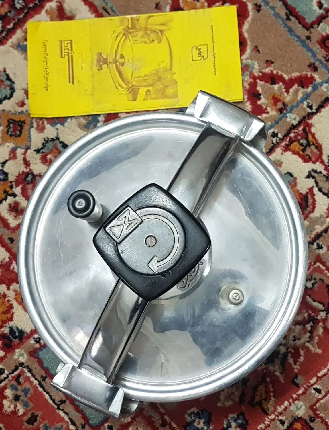 زودپز|ظروف پخت‌وپز|یزد, |دیوار