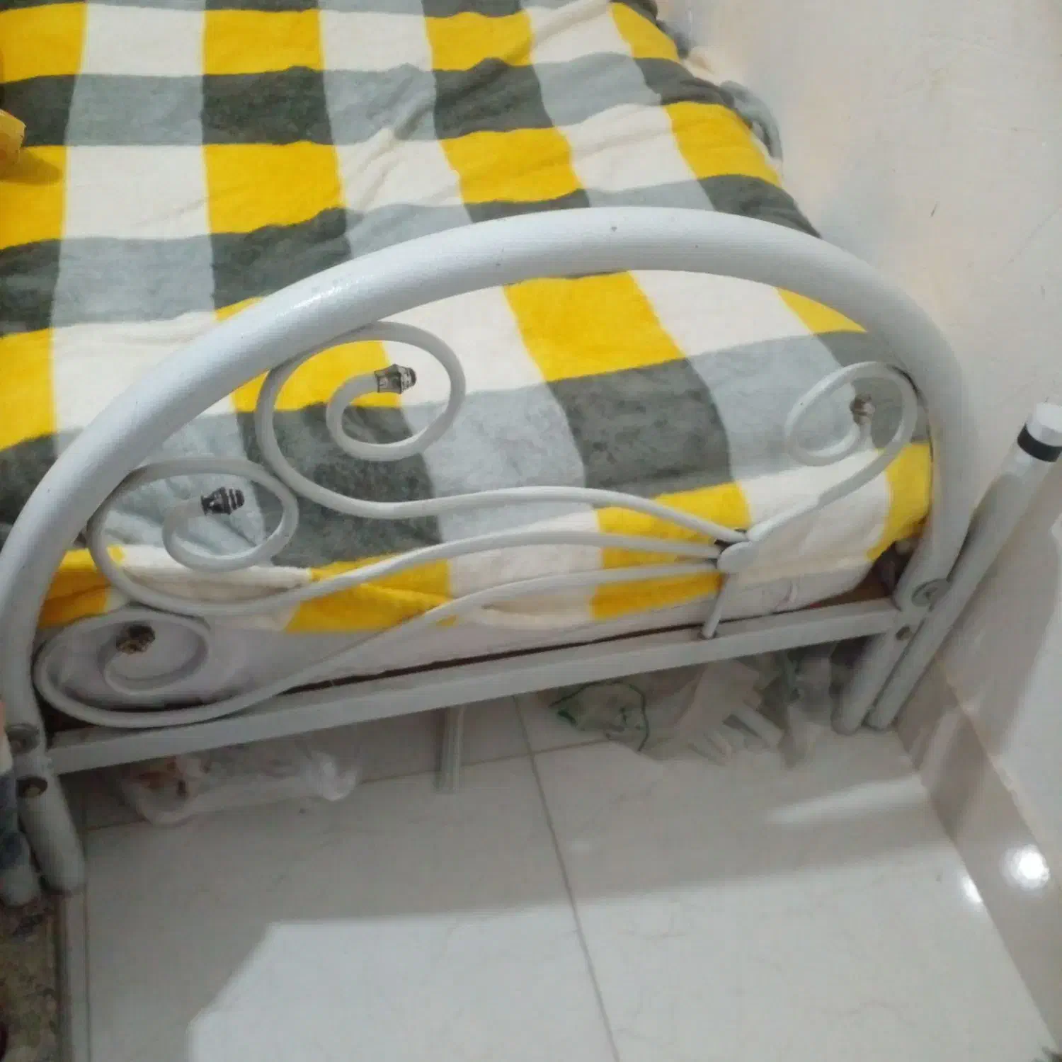 تخت خواب یک نفره با تشک|تشک تختخواب|خرمآباد, |دیوار