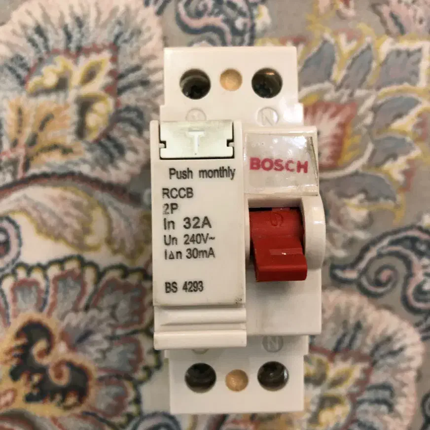 کلید محافظ جان، محافظ پشت کنتور|مصالح و تجهیزات ساختمان|اسلامشهر, مظفریه|دیوار