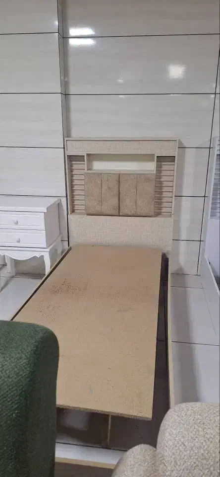 تخت خواب تک نفره دو نفره|تخت و سرویس خواب|اندیشه, اندیشه فاز ۱|دیوار