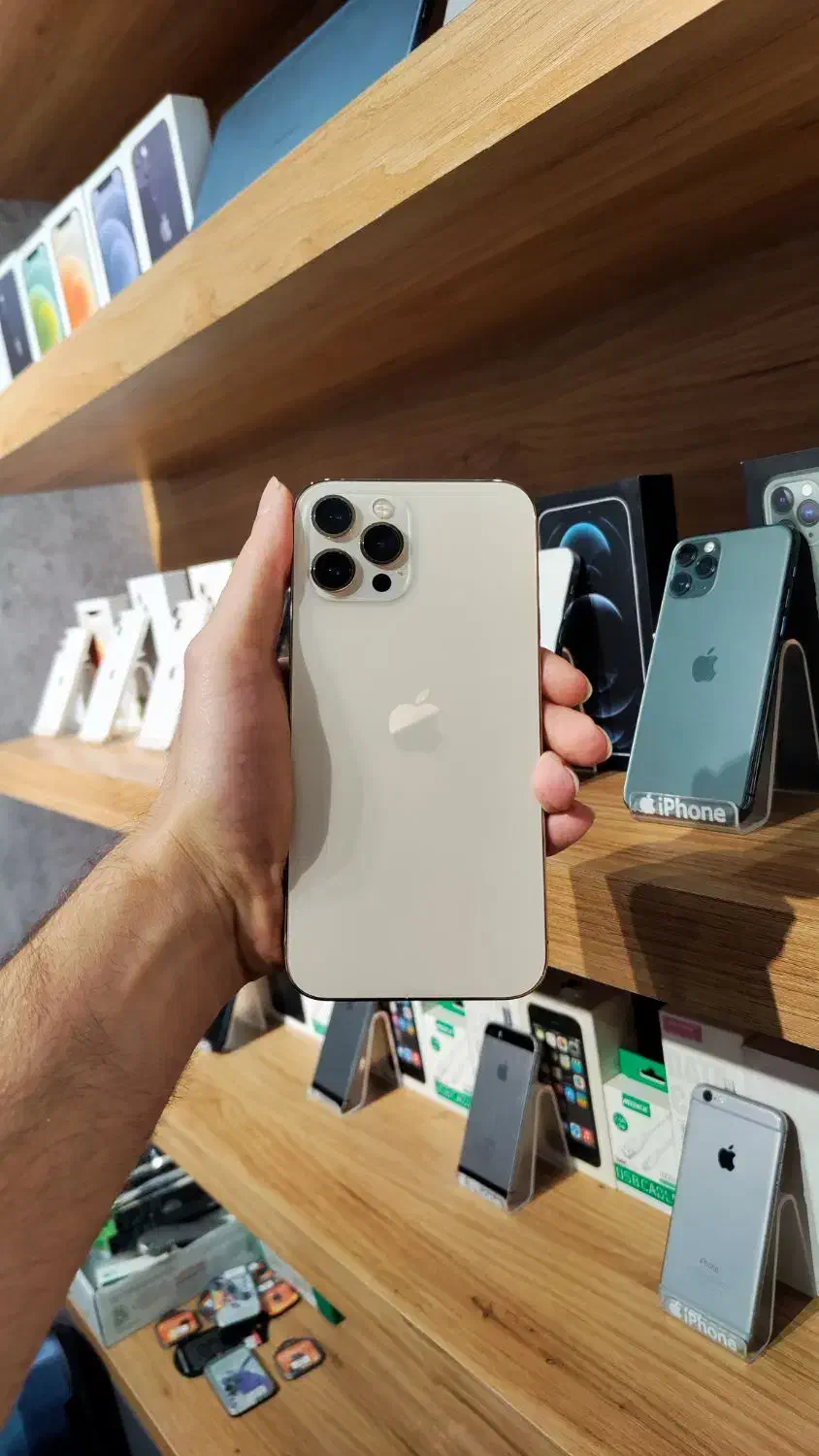 آیفون ۱۲ پرومکس|موبایل|قم, عربستان|دیوار