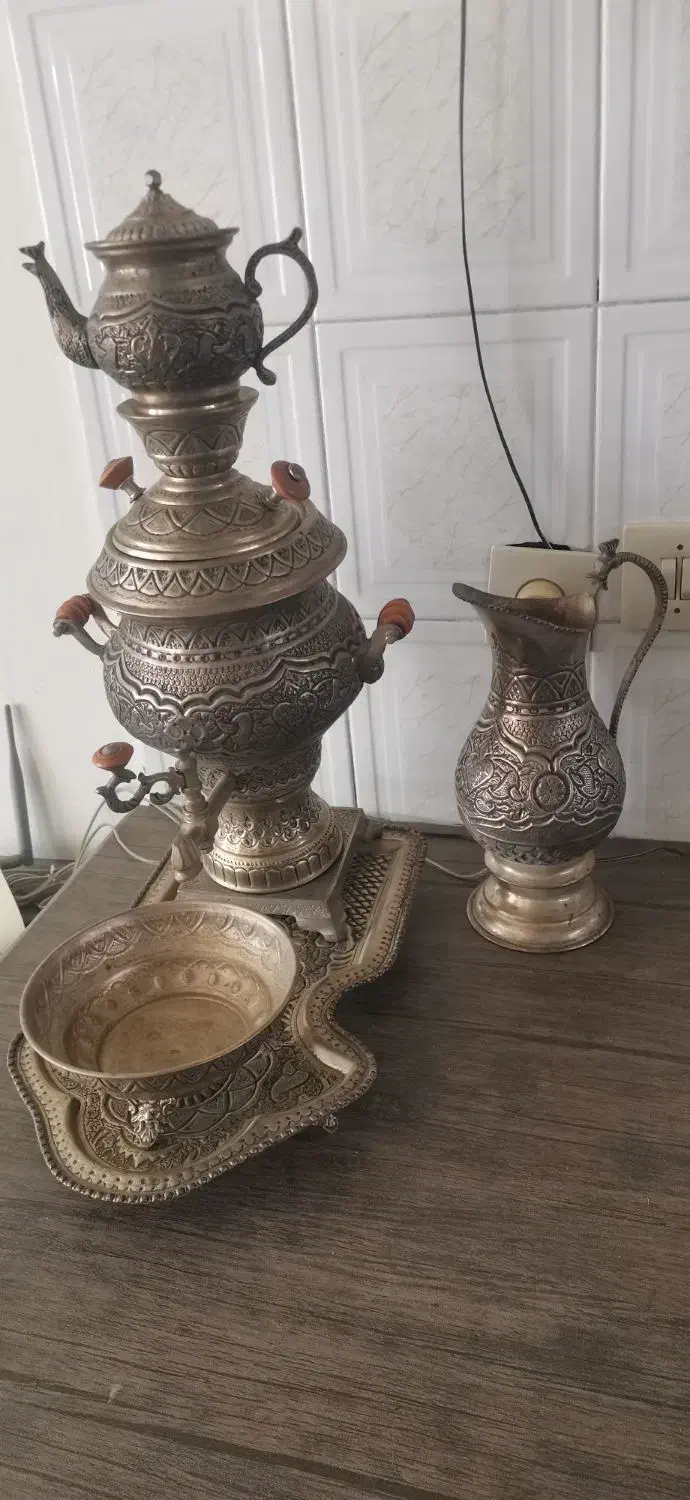 سماور برنجی|صنایع دستی و سایر لوازم تزئینی|شاهین‌شهر, شهرک ردانی پور|دیوار