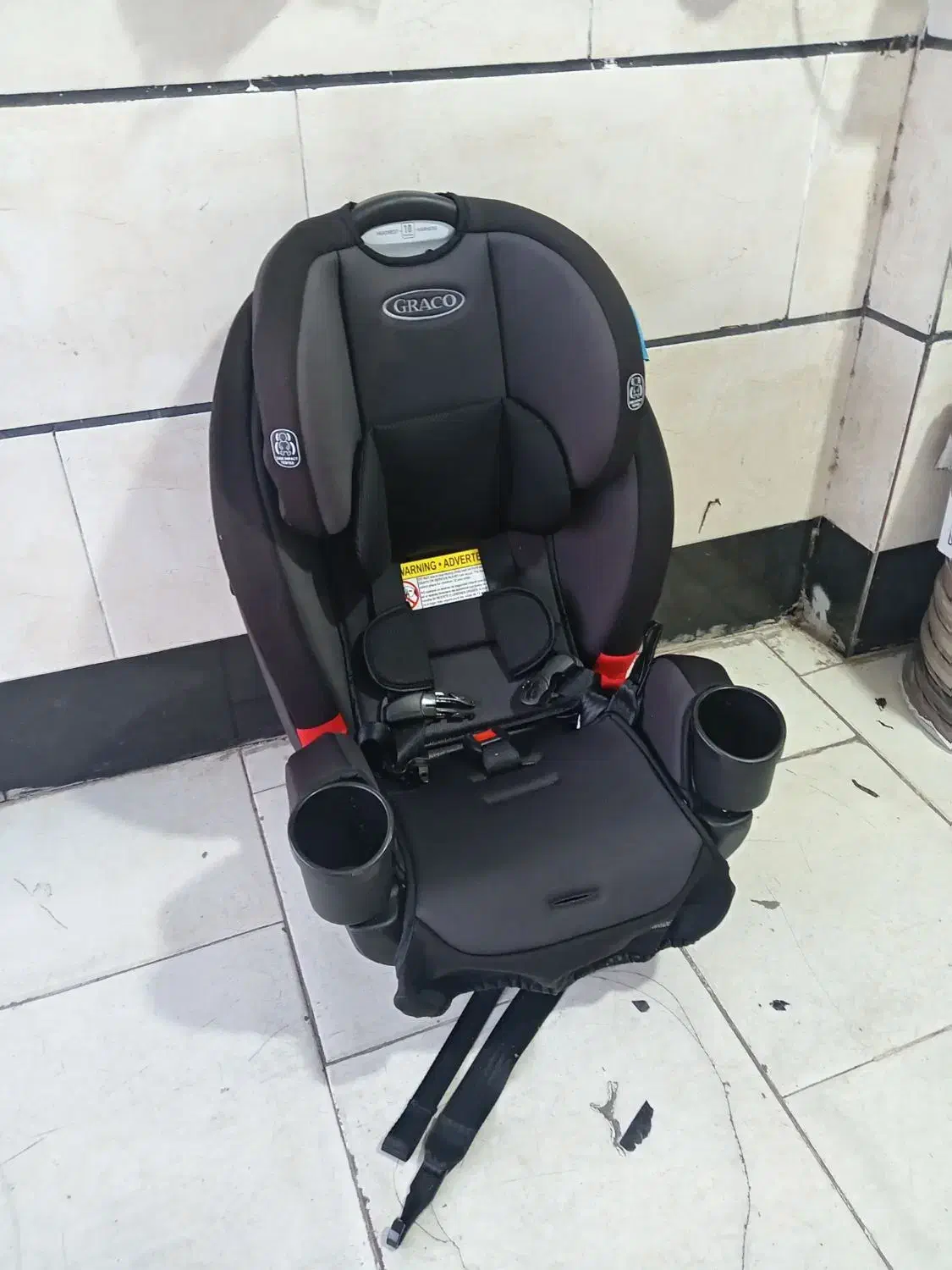 صندلی|اسباب و اثاث بچه|تایباد, |دیوار