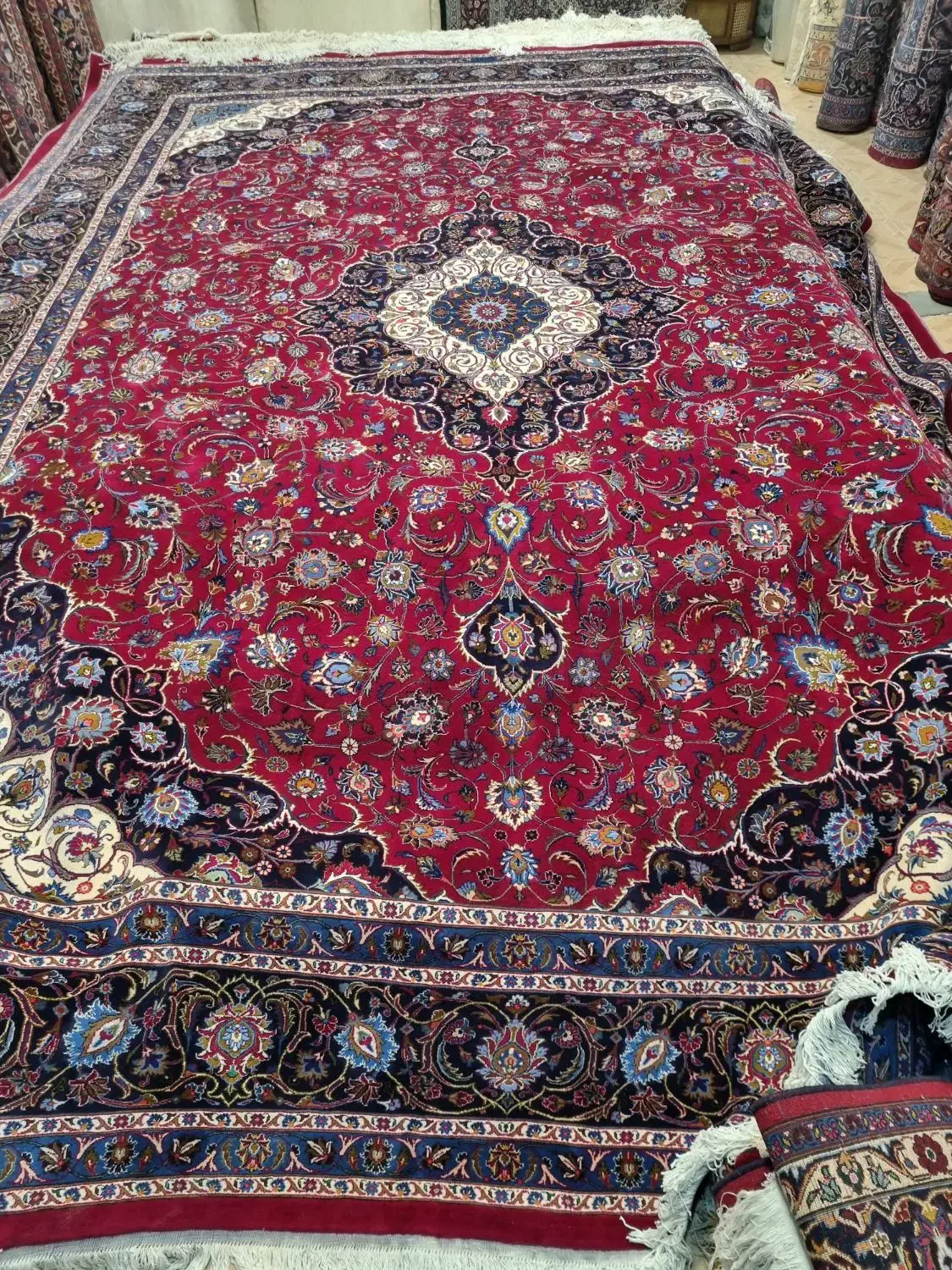 فرش دستبافت کرک ۲۰متری اعلا|فرش|مشهد, حجت|دیوار